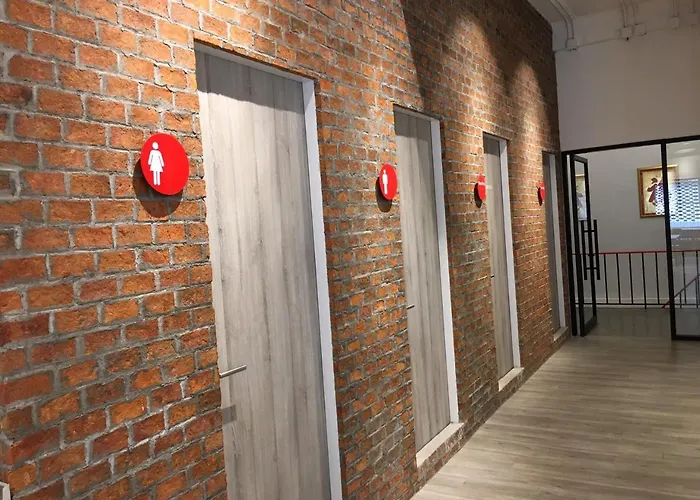 诺若雅沃特酒店 旅馆